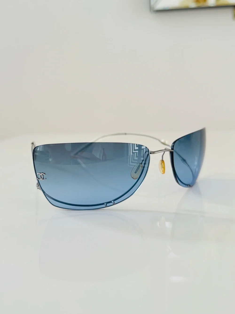 RARE🦋 Vintage Authentic Chanel blue pearl rimless sunglasses